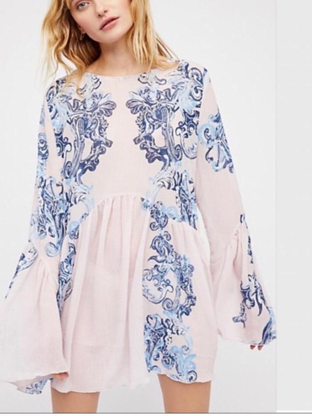 Free People Symphony Sheer Bell Sleeve Floral Dress Flowy Boho Size XS 949